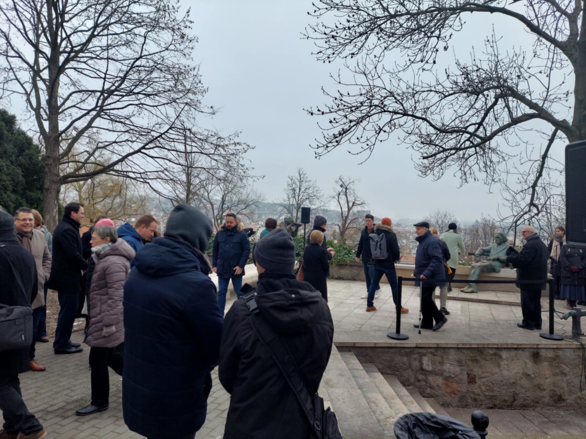 479d3211 941c 4a25 80b1 564234e0ae1f